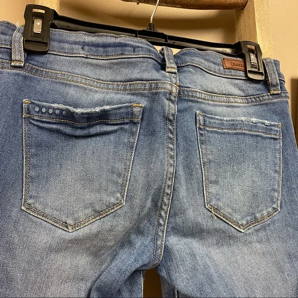 BlankNYC The Reade Classic Frayed Hem Skinny Jeans 26 - Picture 4 of 14